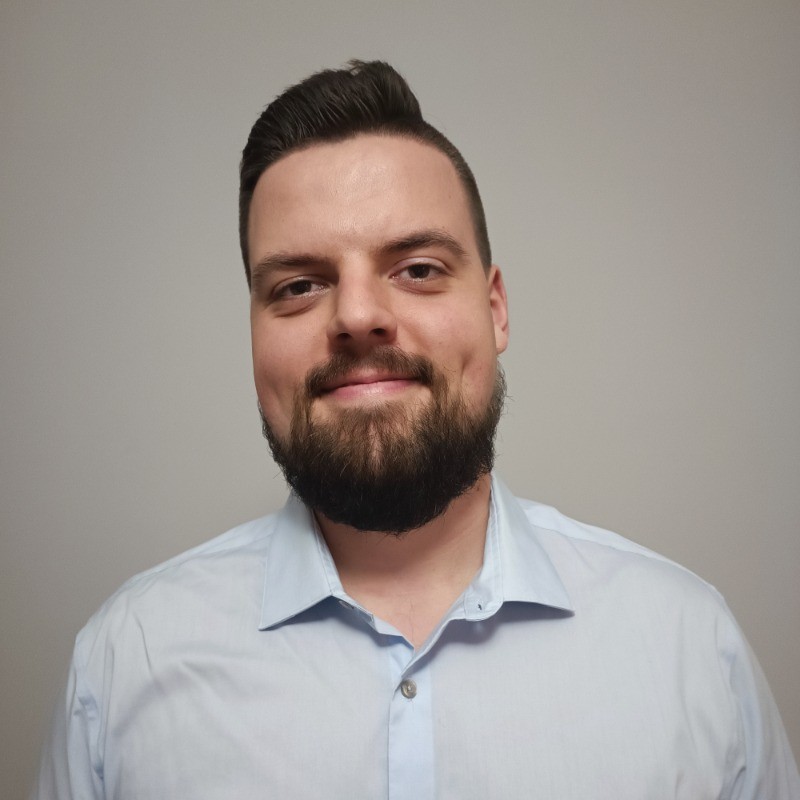 Adam - programista FeedbackBeauty